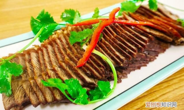 减肥不长胖的肉食排行榜,减肥必备低脂高蛋白的鸡胸肉