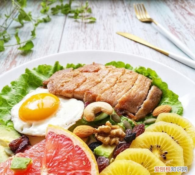 减肥不长胖的肉食排行榜,减肥必备低脂高蛋白的鸡胸肉