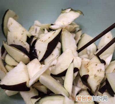 #名厨汁味，圆中秋美味# 巨下饭不吸油的烧茄子