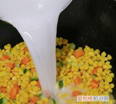 美食做法家常菜松仁玉米,低脂松仁玉米