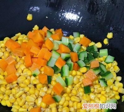 美食做法家常菜松仁玉米,低脂松仁玉米