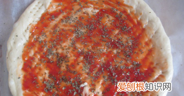 烤箱烤披萨的家常做法，烤箱怎么烤披萨半成品
