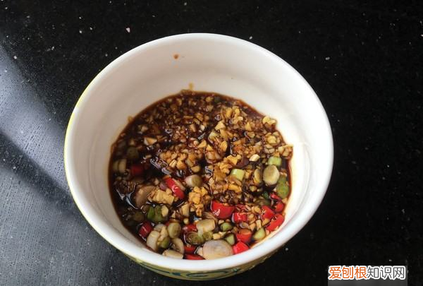 香菇猪肉白菜饺子馅的做法