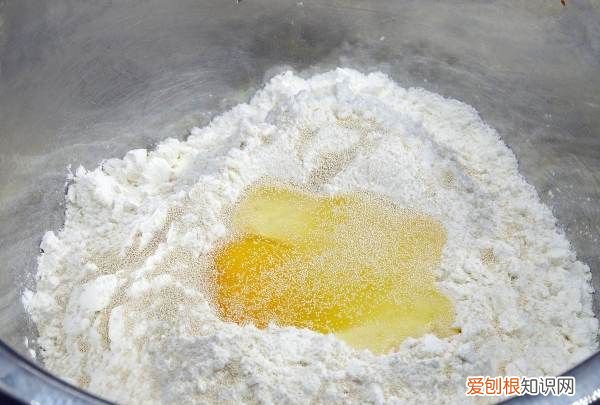 菠菜汁馒头怎么才能很绿，菠菜汁做馒头 怎么能保持绿色