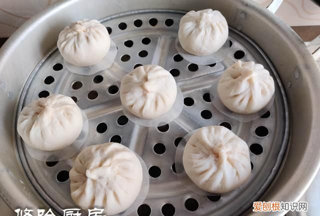 怎样做又白又松软的叉烧包 蜜汁叉烧包的正宗做法广东