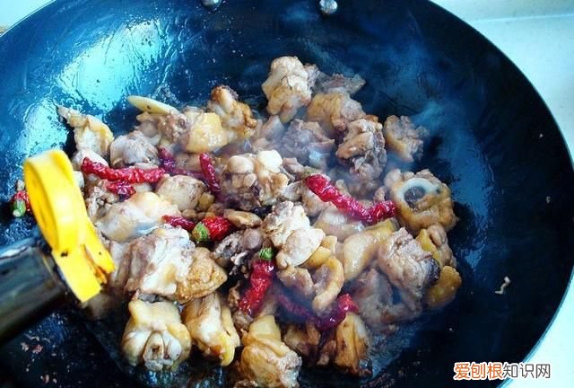 干豆角配什么菜才好吃 干豆角怎么吃才好吃窍门