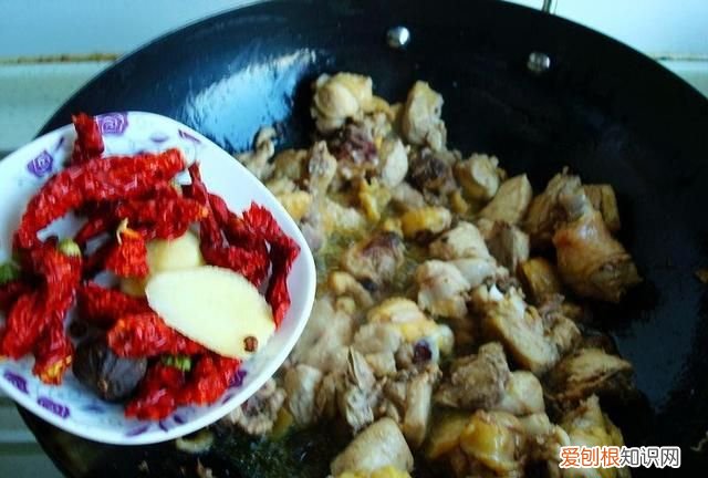 干豆角配什么菜才好吃 干豆角怎么吃才好吃窍门