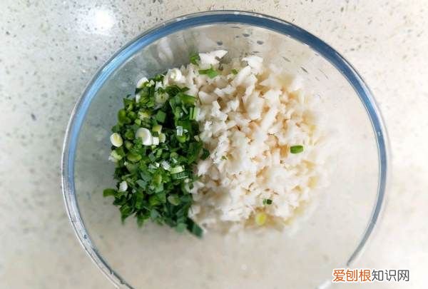 简单好吃炸藕饼的做法，藕饼怎么做好吃又简单窍门