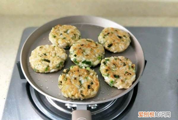 简单好吃炸藕饼的做法，藕饼怎么做好吃又简单窍门