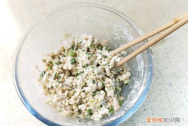 简单好吃炸藕饼的做法，藕饼怎么做好吃又简单窍门