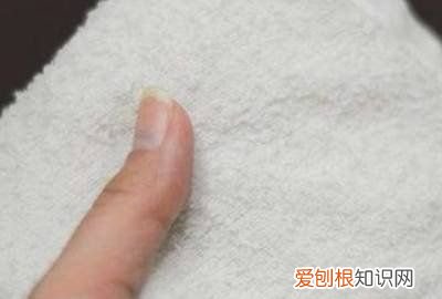 如何擦玻璃又快又干净，怎么擦玻璃又快又干净不留水痕小妙招