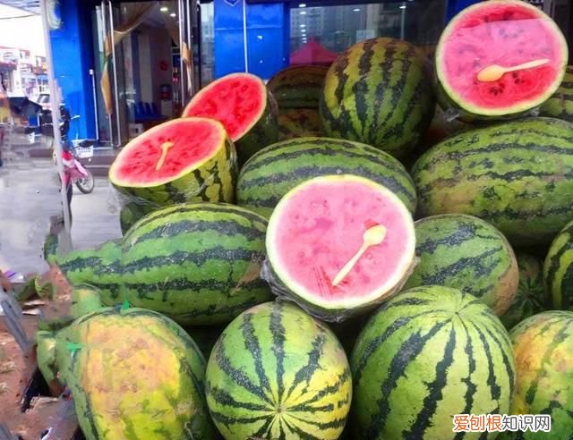 没用保鲜膜的西瓜隔夜了还能吃吗 没放保鲜膜的隔夜西瓜能吃吗