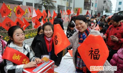 如何让小学生爱上书法课，怎样让小学生喜欢数学课