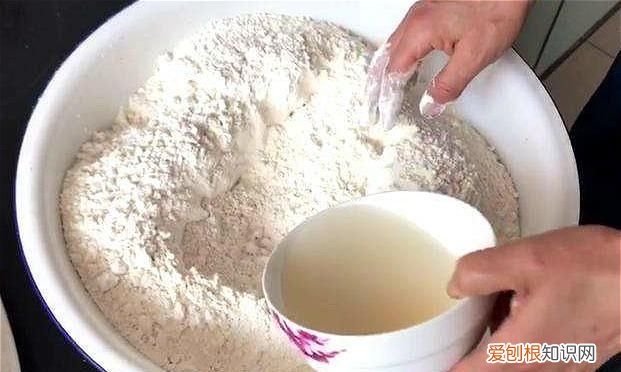 酵母小苏打泡打粉之间有什么区别