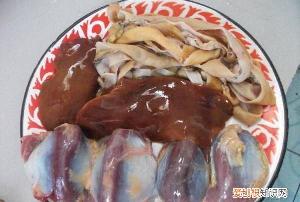 鸭杂的家常做法，鸭的特色做法有哪些