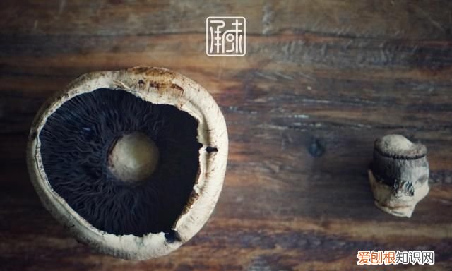 低温牛排黄油炒菌菇 烤牛排用的黄油
