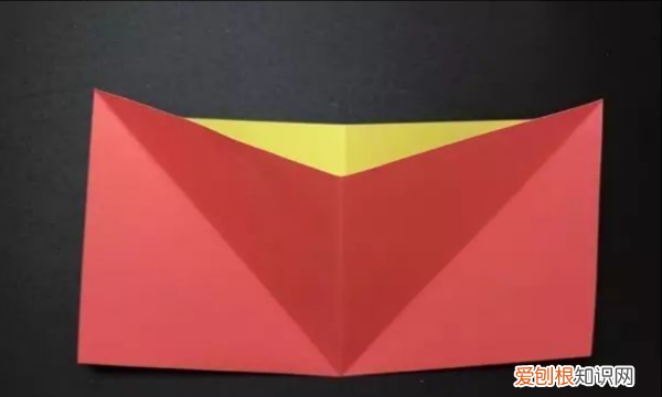 草莓怎么折立体,手工折纸草莓该怎么折