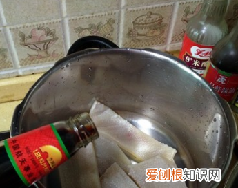 猪肉皮怎么用刀切，猪皮很难切是什么原因