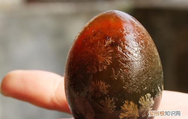 自制皮蛋要多少天就可以吃 怎样自制皮蛋简单做法窍门