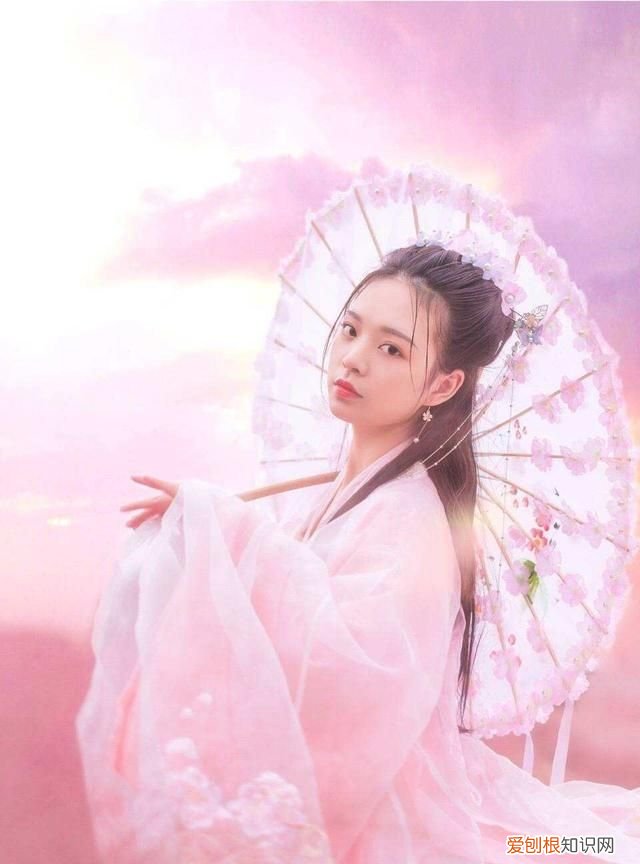 带有成语的诗句和翻译 含有成语的诗句大全