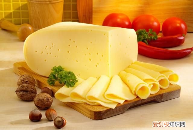 孩子咳嗽期间这8种食物不能吃,孩子支气管炎咳嗽适合吃什么食物