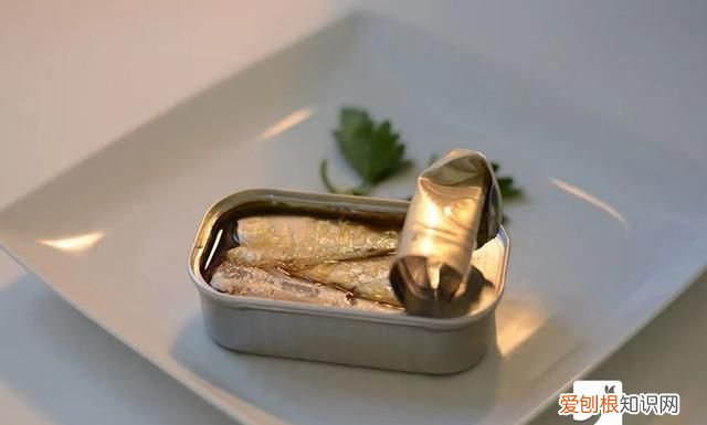 哪些食物不能放冰箱里存放 注意冰箱里不能放的5种食物