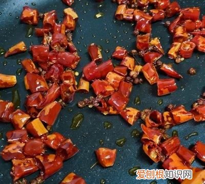 最简单辣子鸡丁的家常做法