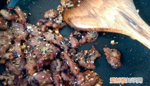 干锅羊肉的正宗做法,干锅羊肉丝的家常做法视频