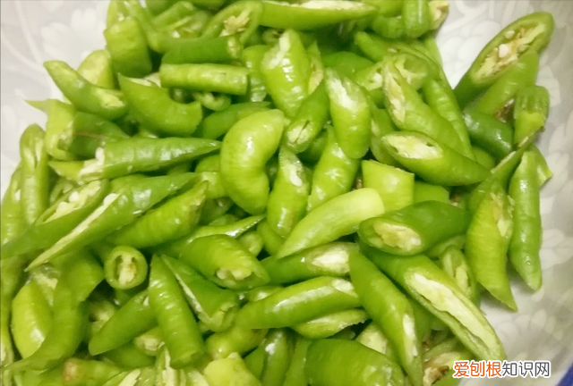 超下饭的腌辣椒做法