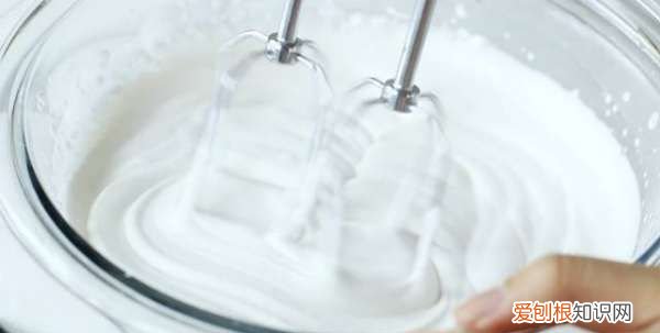怎么打奶油，打奶油要加水