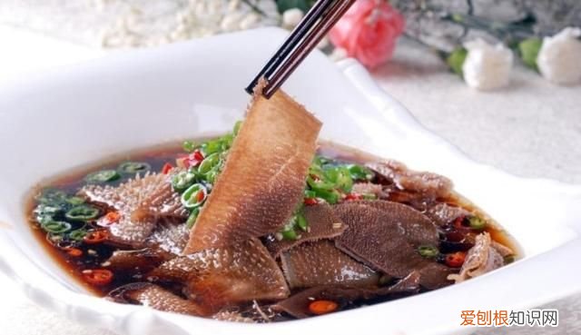 水煮牛百叶的家常做法怎么做 麻辣牛百叶的食谱