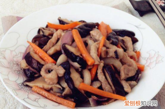 香菇可以生吃吗 香菇发红了还能吃吗图片