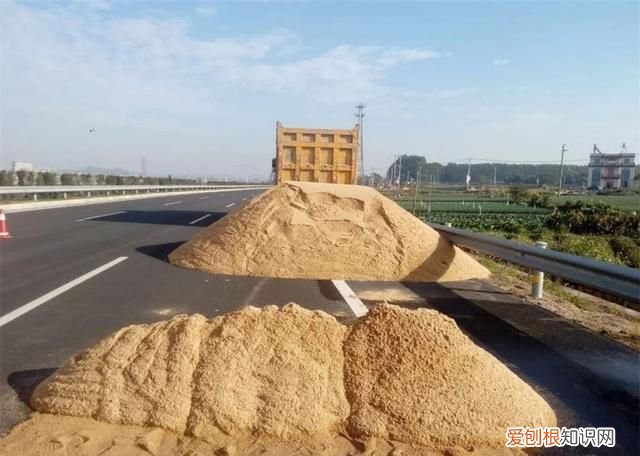 为什么不把沙漠的沙子用来建房子