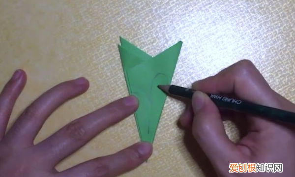 剪窗花的方法，窗花怎么剪简单又漂亮