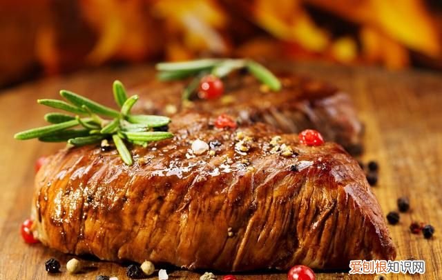 隔夜菜放冰箱能不能吃,专家实验后说出了实情