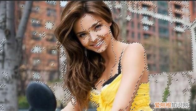 PS里的美白要怎样使用,ps里如何把人的皮肤变白