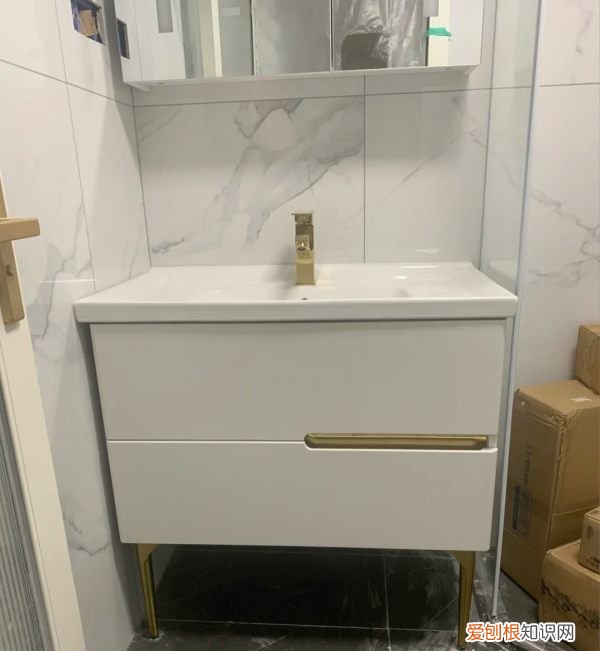 如何清洗洗手盆,洗手盆怎么清洗水垢