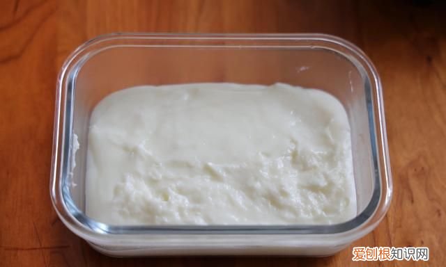 纯牛奶简单小甜品不用烤箱和锅,用鸡蛋和牛奶做甜品不用烤箱