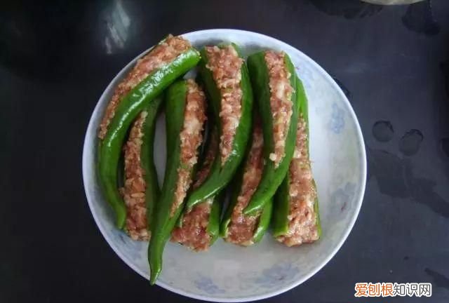肉末酿青椒的做法 青椒酿肉是蒸还是煎的