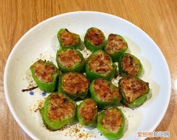 肉末酿青椒的做法 青椒酿肉是蒸还是煎的