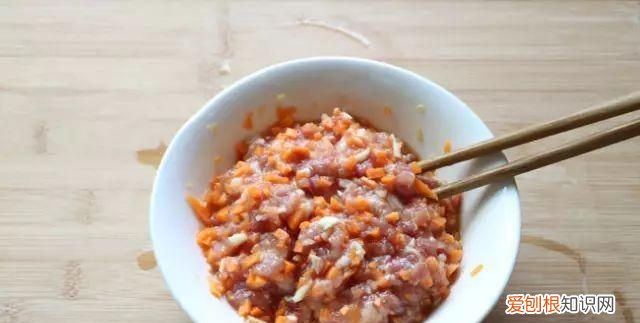 肉末酿青椒的做法 青椒酿肉是蒸还是煎的