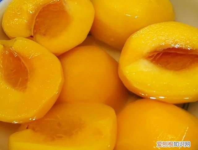 夏天吃桃子怎么才能更凉爽,想吃冰桃子可以把桃子放冰箱吗