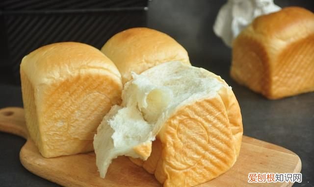 最近超火的奶香浓郁吐司,网红吐司的做法不用牛奶