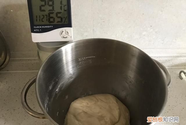 最近超火的奶香浓郁吐司,网红吐司的做法不用牛奶