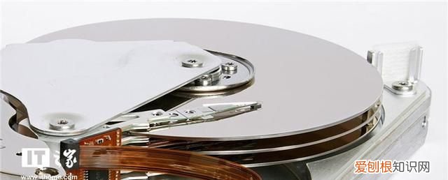 机械硬盘smr和cmr区别