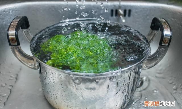 西兰花放几天发黄了还能吃吗