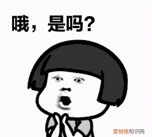 没有给你摘秃就已经很克制了!行道枇杷树遭棍打 骑身上摘果实!但是这真不能吃呀