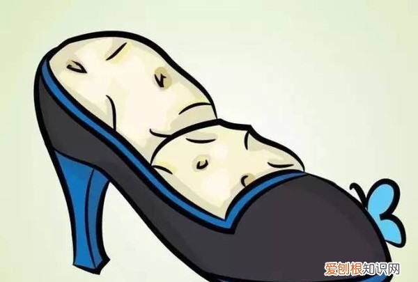 鞋子不小心买大了怎么办，运动鞋买小了 怎么把它撑大