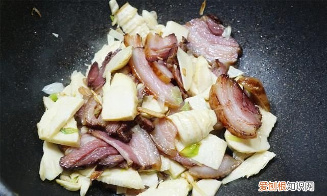 腊肉如何炒才能不咸不腻的小窍门