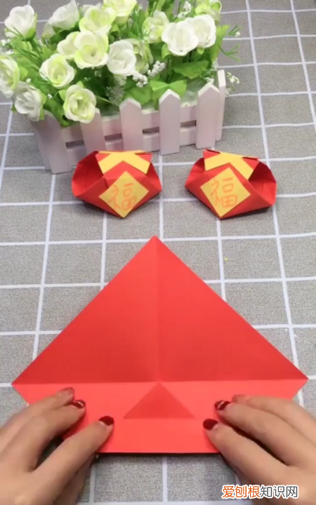 如何制作白菜福袋，小福袋手工制作教程卡纸